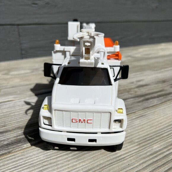 11" DG PRODUCTIONS -1996-2-1 Nevada Power Pole Setter Truck Auger Digger Truck - Picture 7 of 16